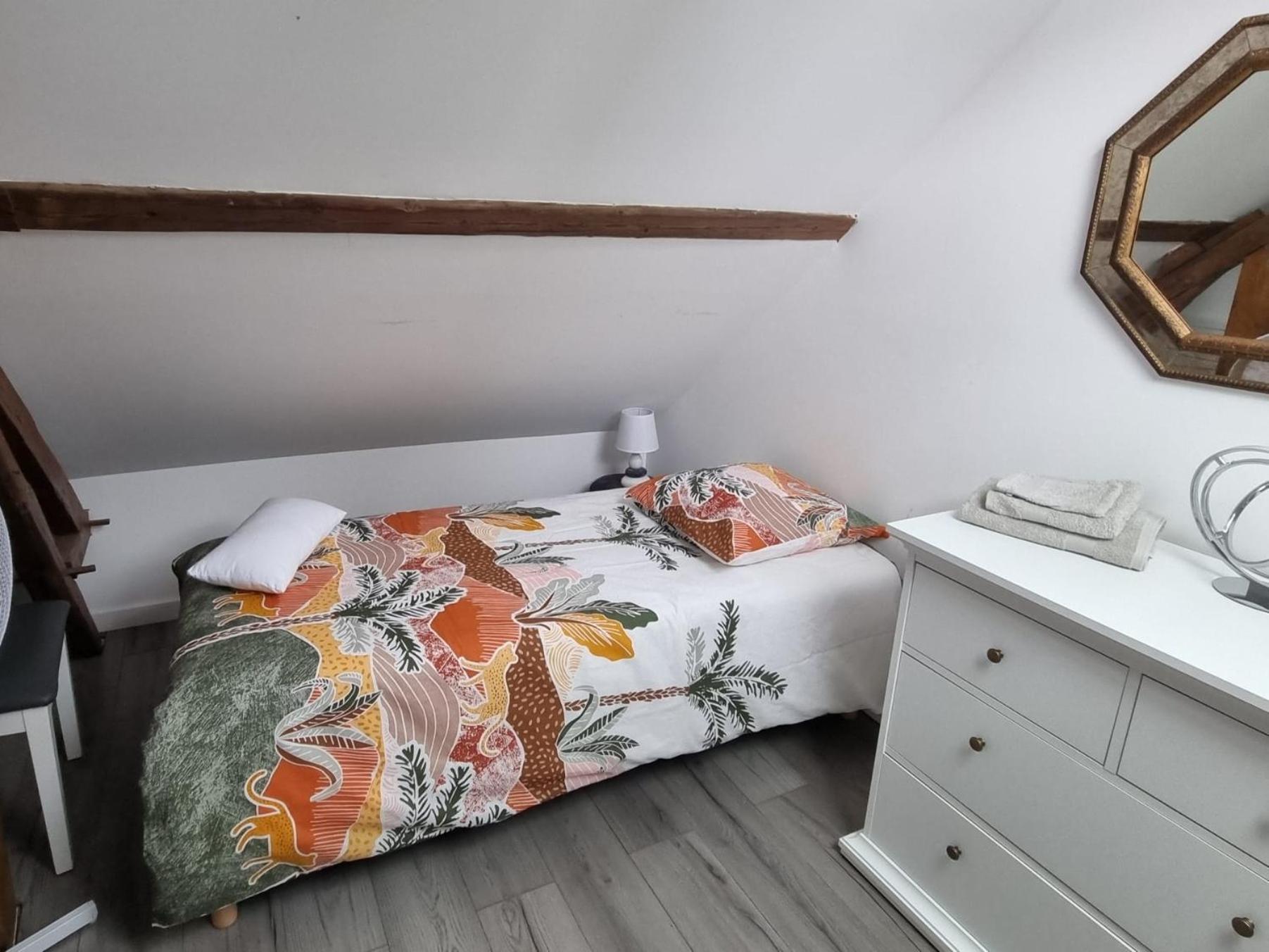 Chez Izza Chambre Au Calme Poulainville エクステリア 写真